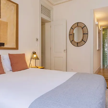 Apartment Downtown 2br In Santa Justa By Lovelystay Lisbon