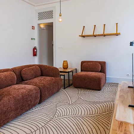 Apartment Downtown 2br In Santa Justa By Lovelystay *