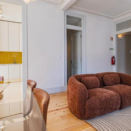 Apartment Downtown 2br In Santa Justa By Lovelystay Lisbon